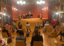 Soroptimist 100 J 044