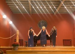 Soroptimist 100 J 048