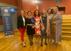 Soroptimist 100 J 053