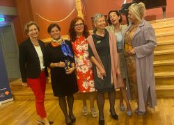 Soroptimist 100 J 054