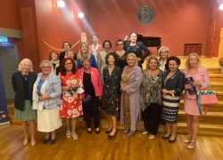 Soroptimist 100 J 057