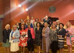 Soroptimist 100 J 058