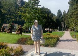 Soroptimist 100 J 136