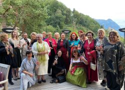 Soroptimist 100 J 164