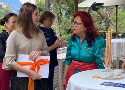 Soroptimist 100 J 174